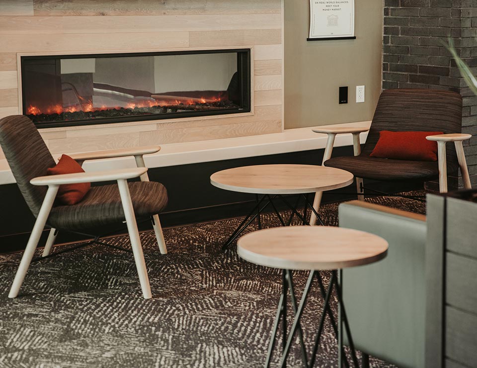 IMG-member-lounge